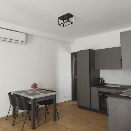סיינט פול ביי Coral Reef Apartments מראה חיצוני תמונה