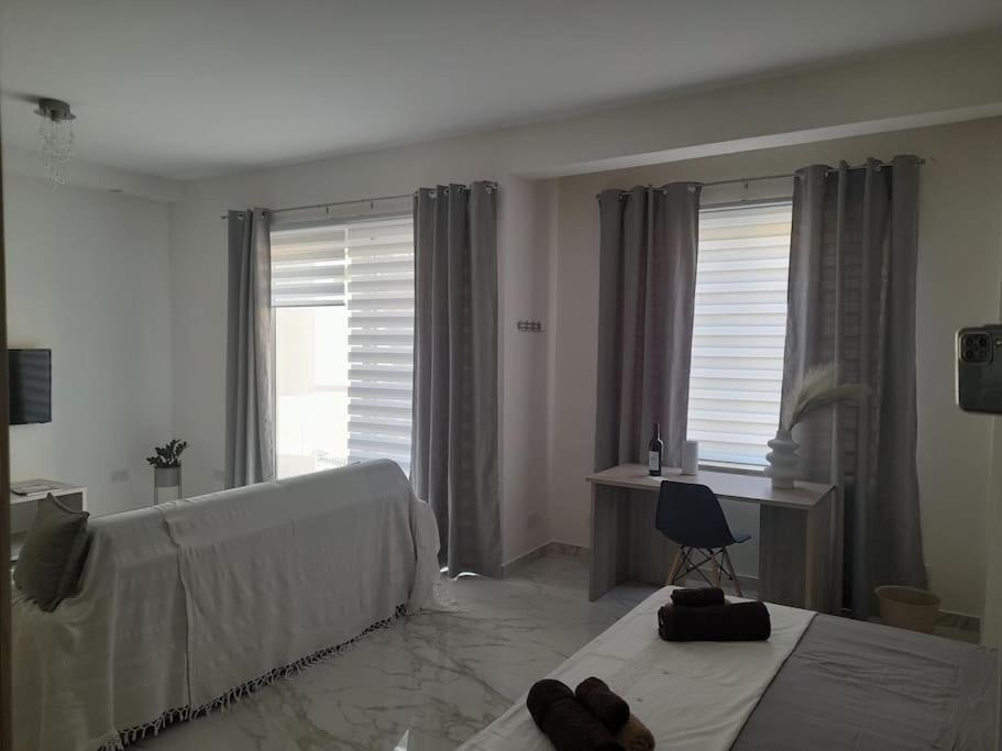 סיינט פול ביי Coral Reef Apartments מראה חיצוני תמונה