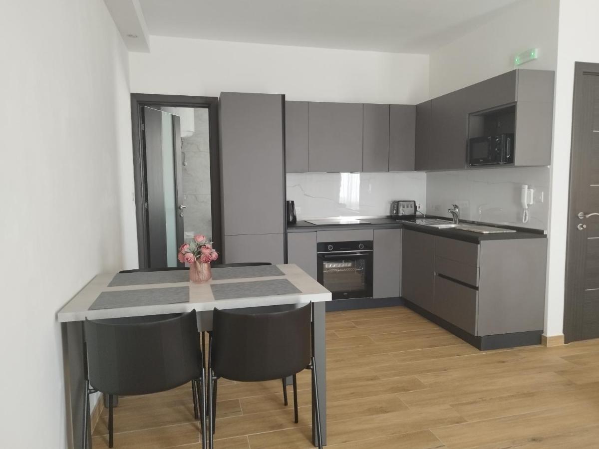 סיינט פול ביי Coral Reef Apartments מראה חיצוני תמונה