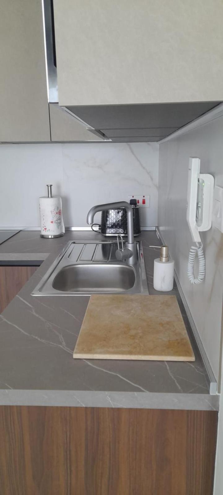 סיינט פול ביי Coral Reef Apartments מראה חיצוני תמונה