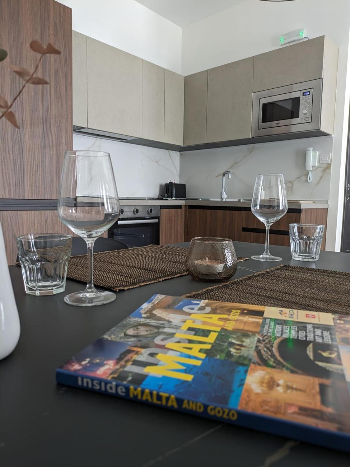 סיינט פול ביי Coral Reef Apartments מראה חיצוני תמונה
